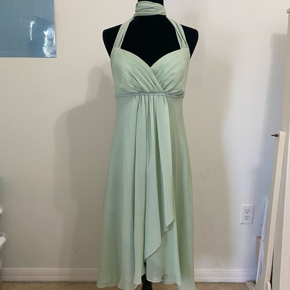 Lady’s bridesmaid dress